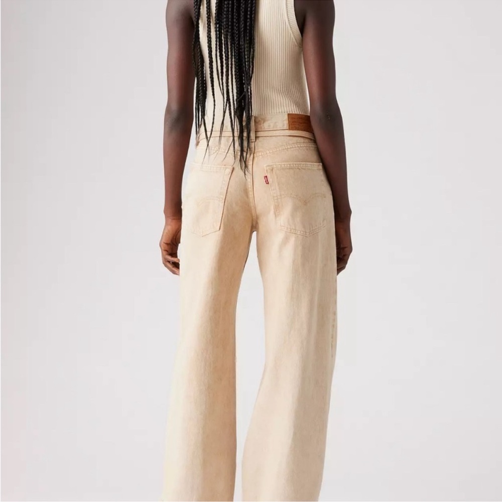 Levi's Beige Flare & Wide Leg Jeans - Picture 2 of 9